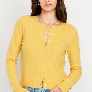 Old Navy SoSoft Lite Cropped Crew-Neck Cardigan - Yellow XS